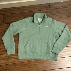 New Frontier Quarter-Zip NWOT!